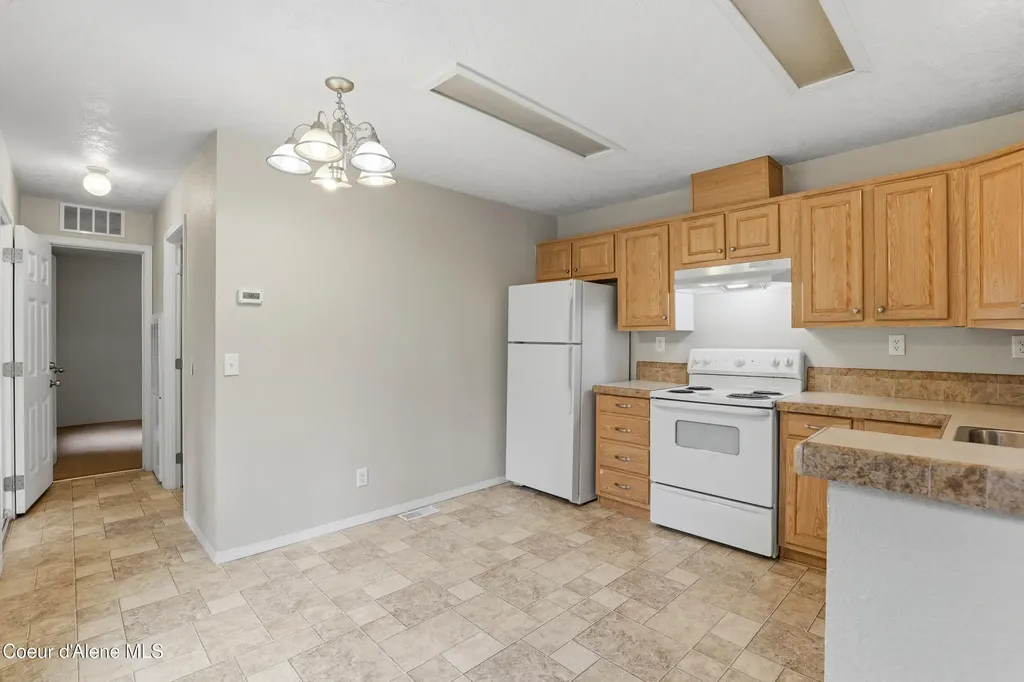 260 Fry Creek Road Sagle ID 83860