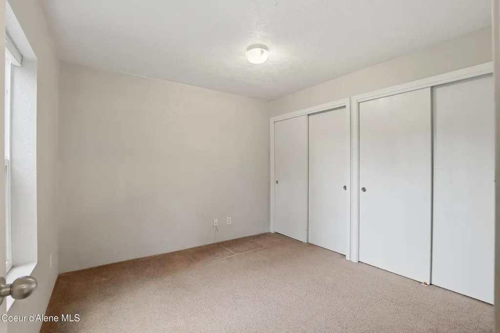 260 Fry Creek Road Sagle ID 83860