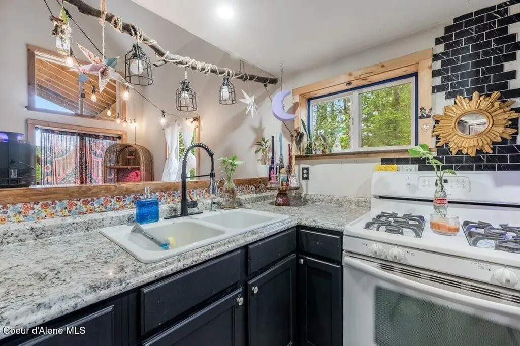 134 Dunn Creek Road Sandpoint ID 83864