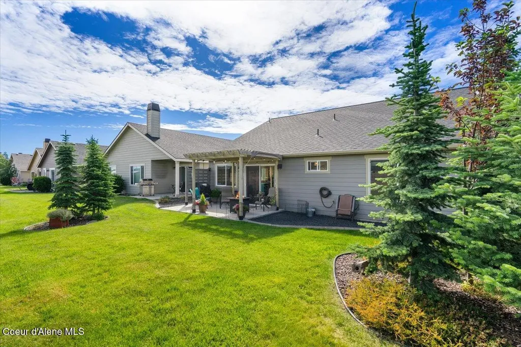 7881 W Kayak Court Rathdrum ID 83858