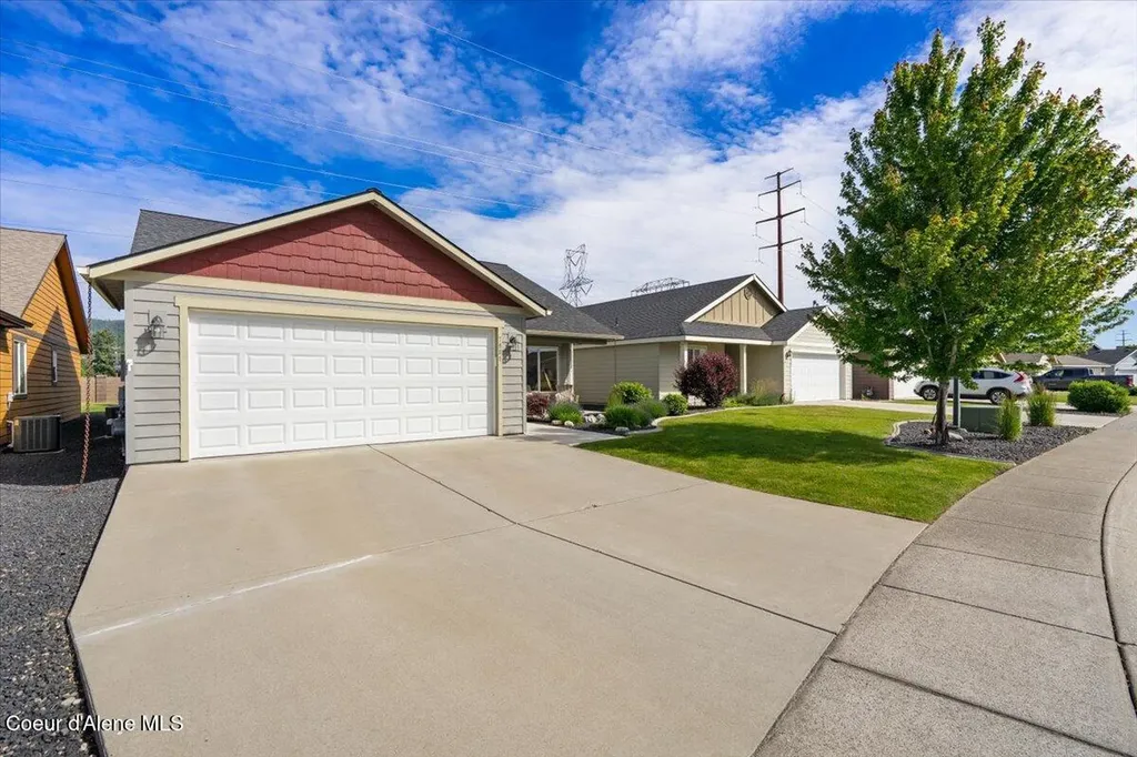 7881 W Kayak Court Rathdrum ID 83858