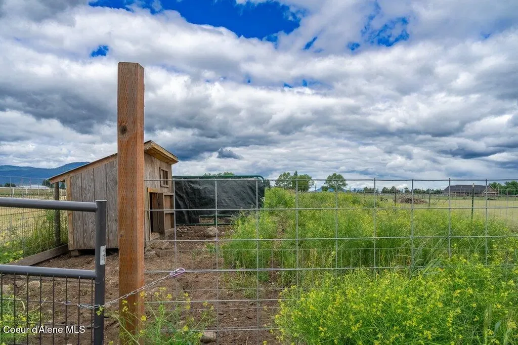 5891 W Hayden Avenue Rathdrum ID 83858