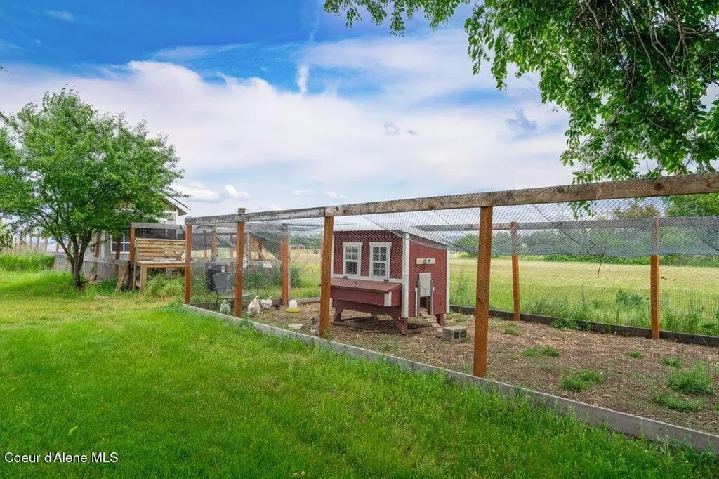 5891 W Hayden Avenue Rathdrum ID 83858