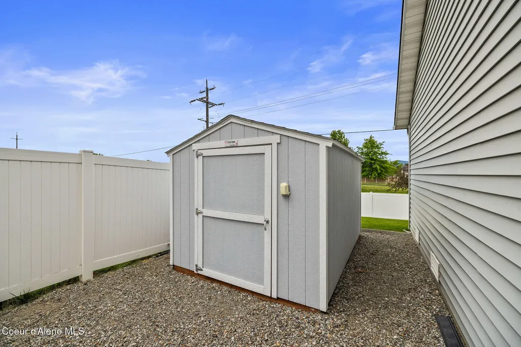 1969 E Highwing Court Post Falls ID 83854