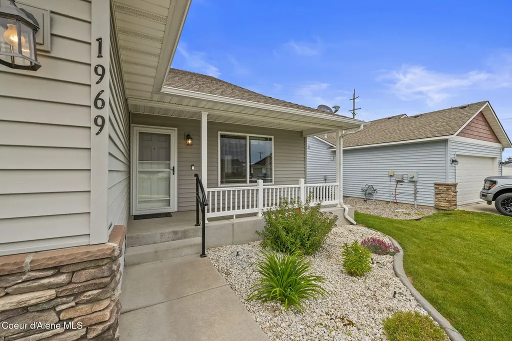 1969 E Highwing Court Post Falls ID 83854