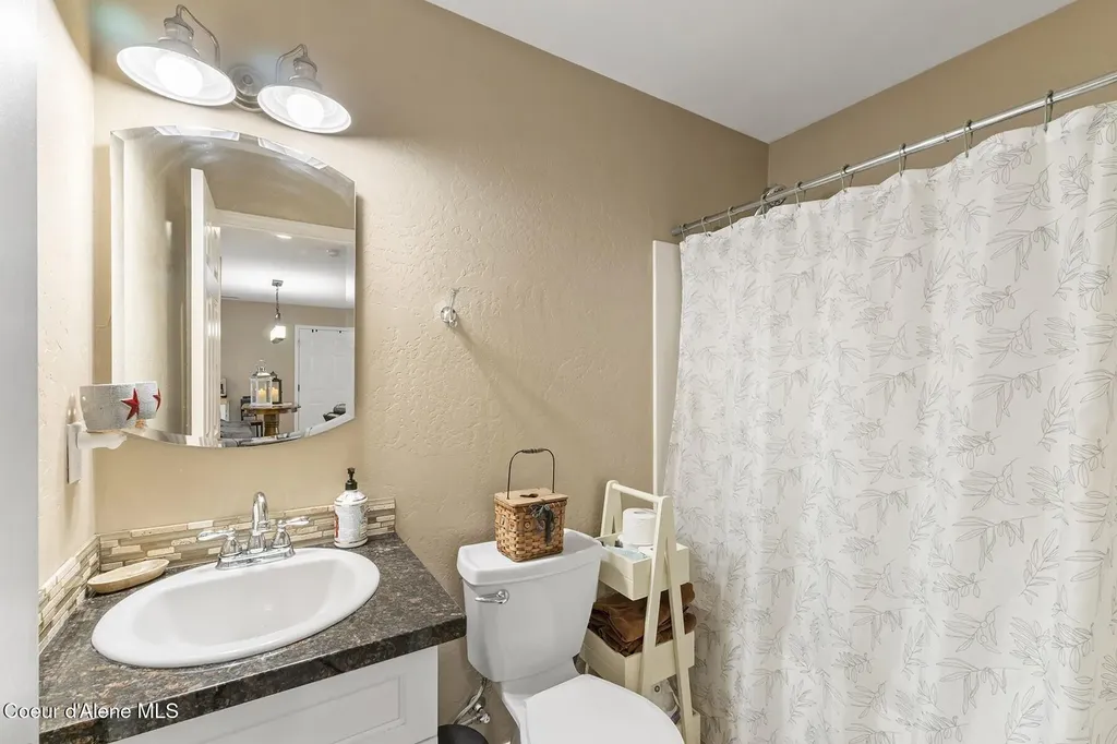 11341 N Church Road Rathdrum ID 83858