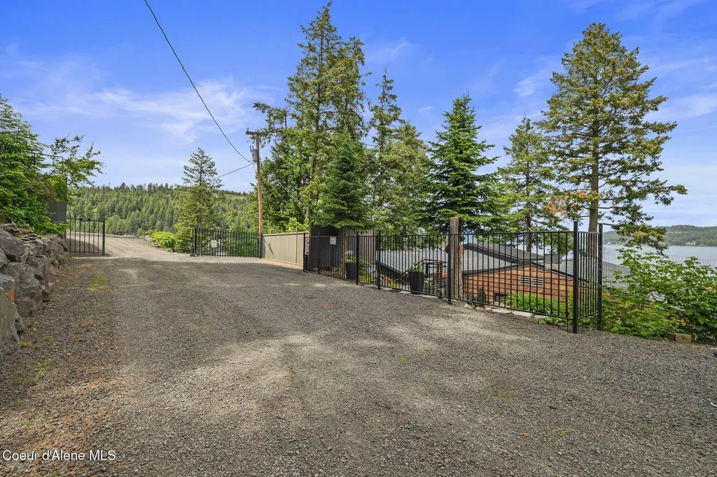 24740 S No Name Court Worley ID 83876