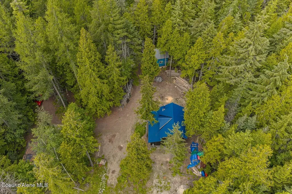 508 Cedar Grove Sandpoint ID 83864