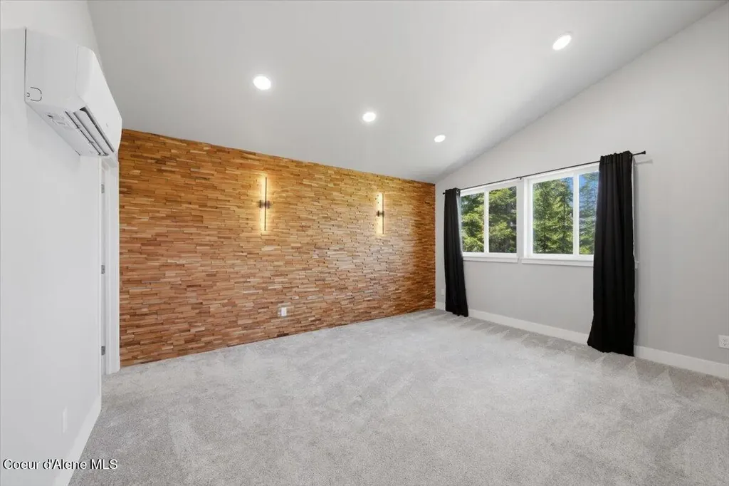 971 Shay Hill Road St. Maries ID 83861