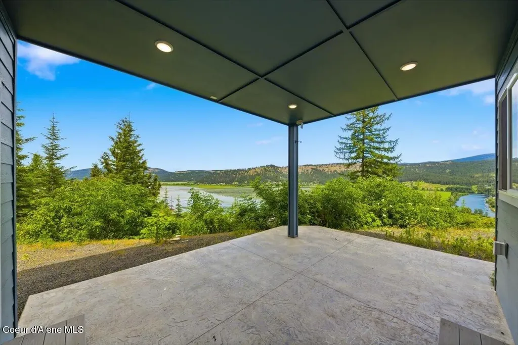971 Shay Hill Road St. Maries ID 83861