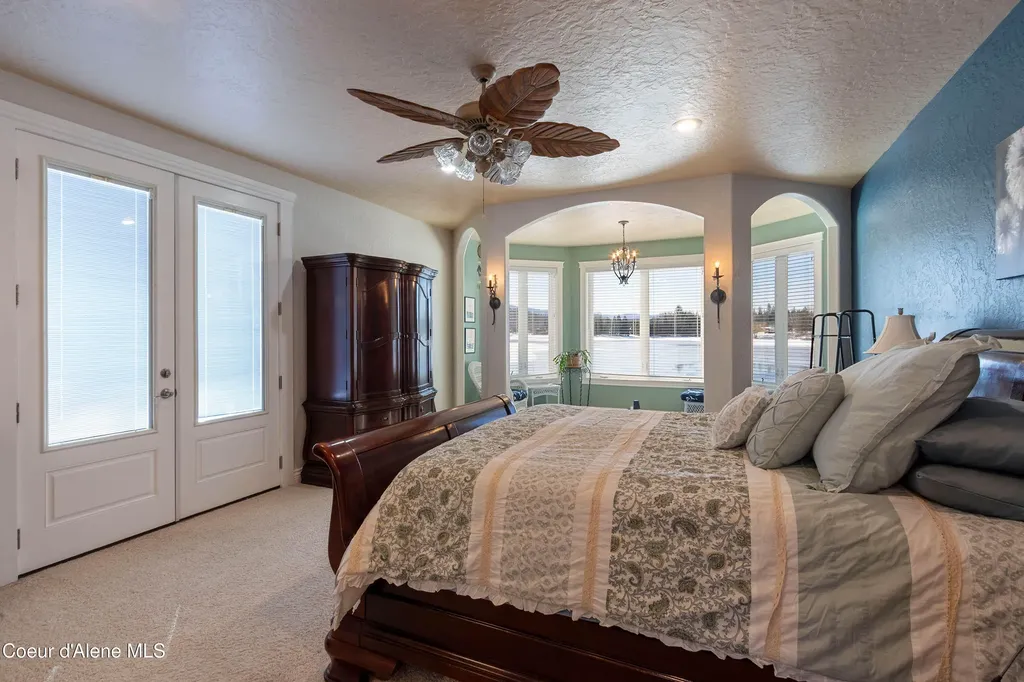 100 Bonita Bay Drive Sagle ID 83860