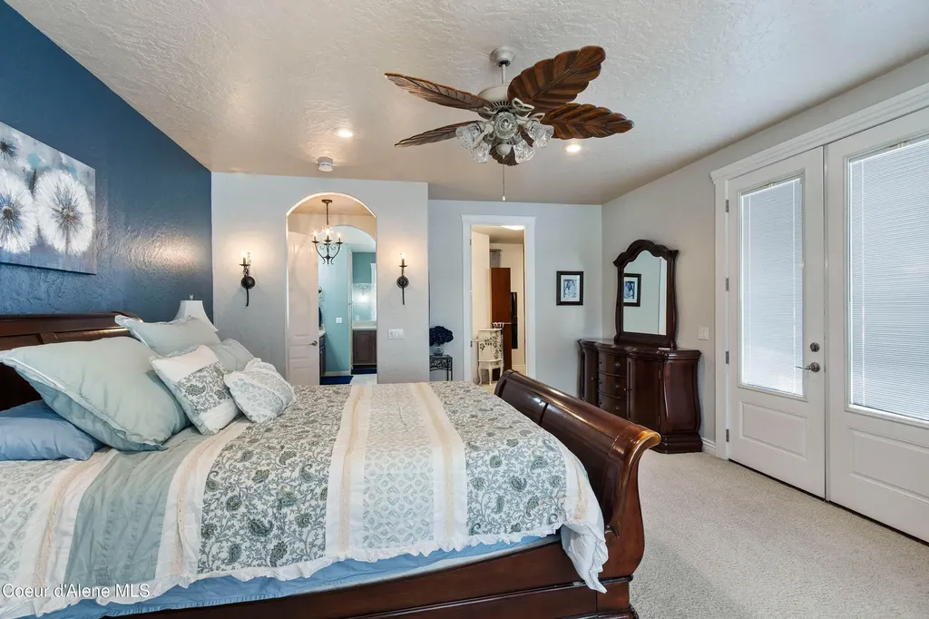 100 Bonita Bay Drive Sagle ID 83860