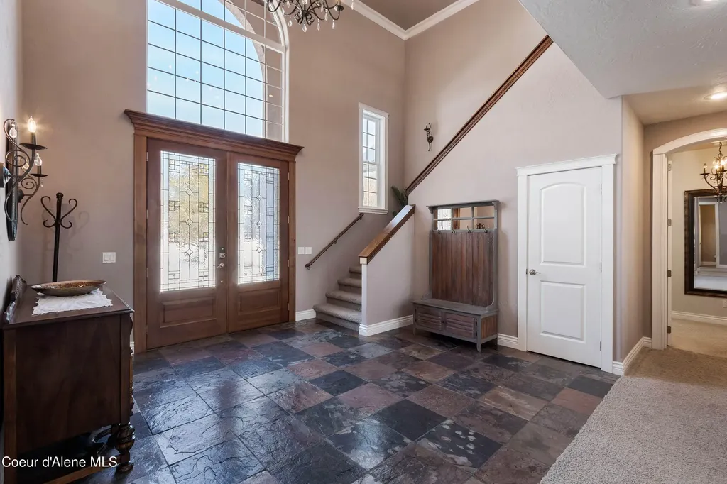 100 Bonita Bay Drive Sagle ID 83860