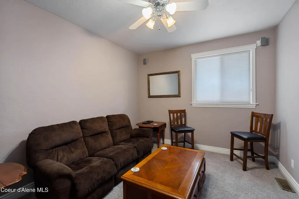 100 Bonita Bay Drive Sagle ID 83860