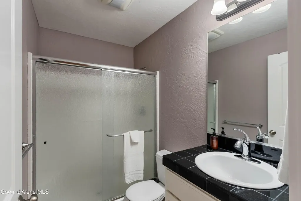 100 Bonita Bay Drive Sagle ID 83860