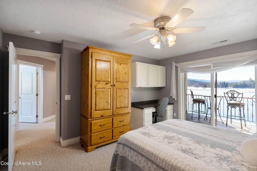 100 Bonita Bay Drive Sagle ID 83860
