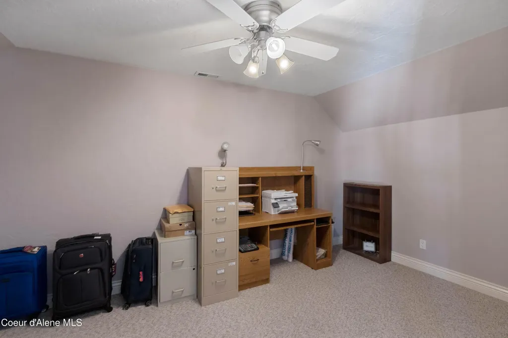 100 Bonita Bay Drive Sagle ID 83860