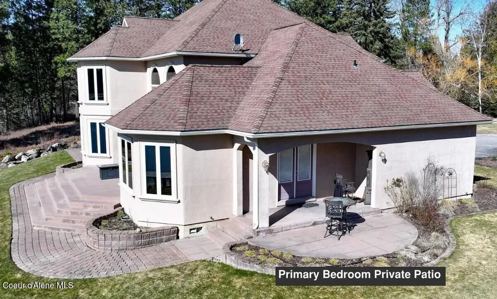 100 Bonita Bay Drive Sagle ID 83860
