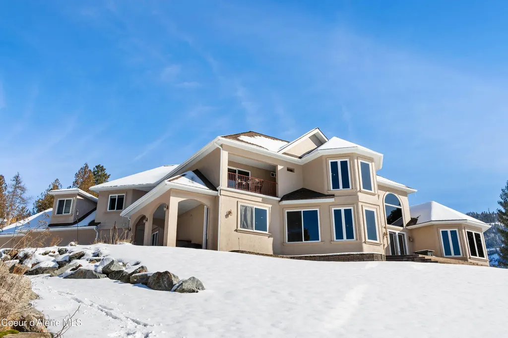 100 Bonita Bay Drive Sagle ID 83860