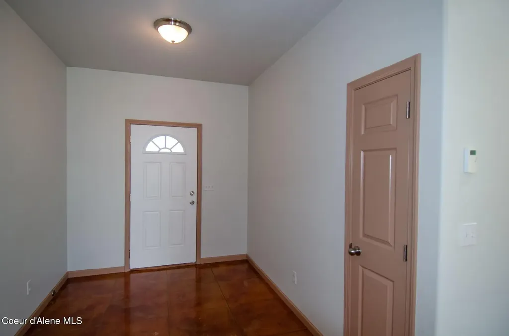 108 W 9th Avenue Clark Fork ID 83811