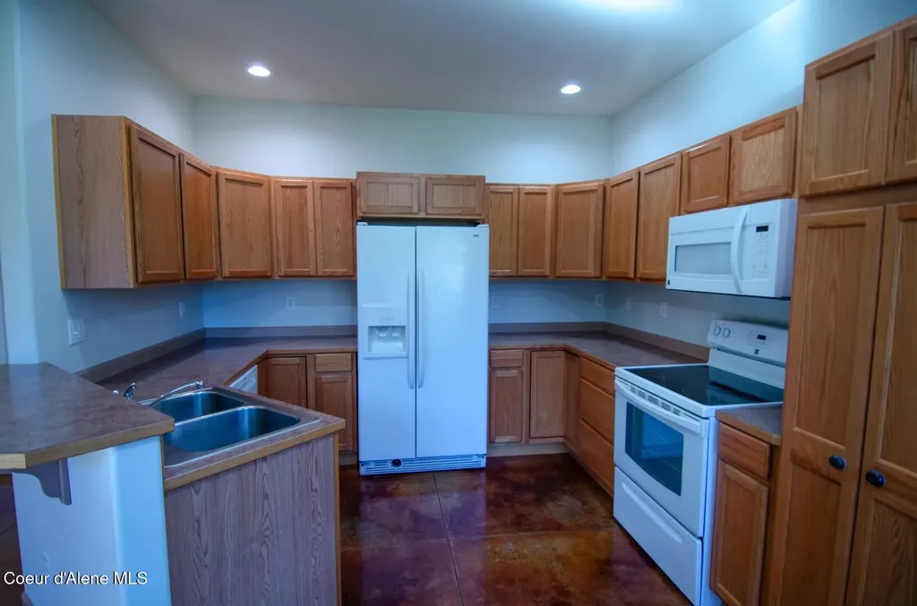 108 W 9th Avenue Clark Fork ID 83811