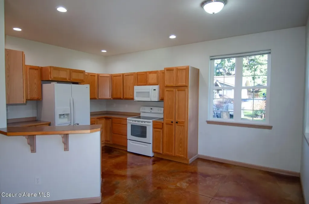 108 W 9th Avenue Clark Fork ID 83811