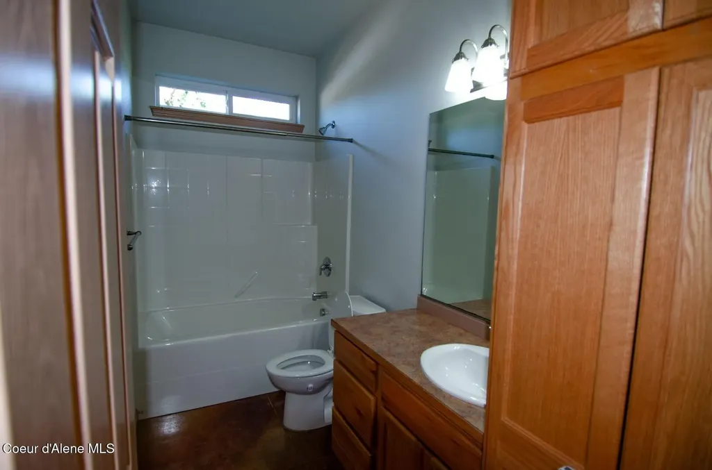 108 W 9th Avenue Clark Fork ID 83811