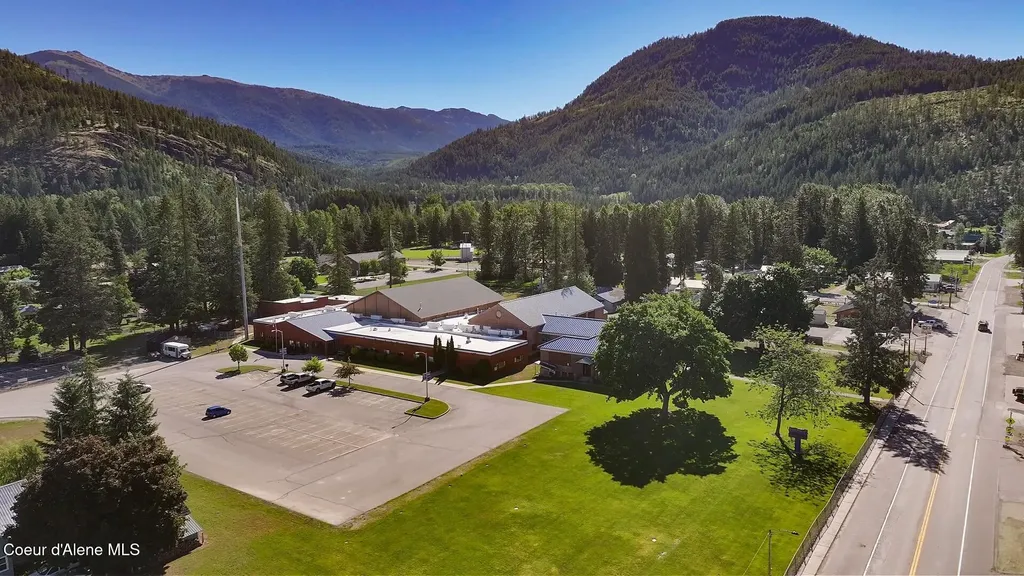 108 W 9th Avenue Clark Fork ID 83811