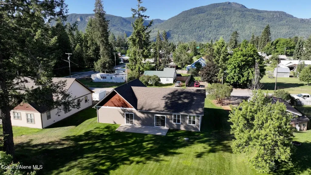 108 W 9th Avenue Clark Fork ID 83811