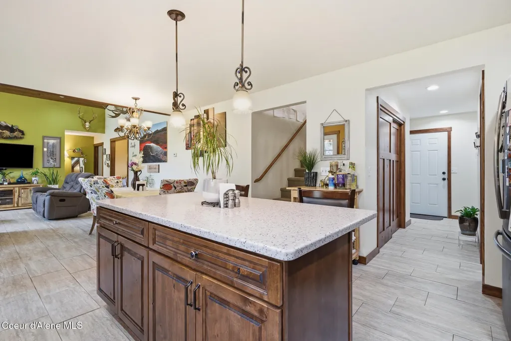 241 N River Lake Drive Clark Fork ID 83811