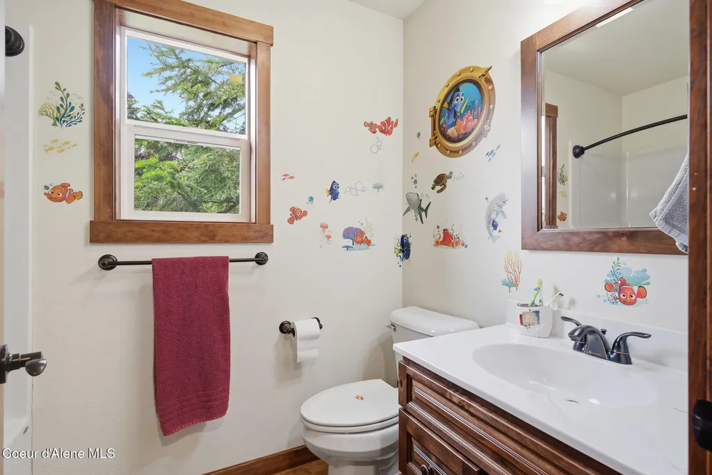 241 N River Lake Drive Clark Fork ID 83811