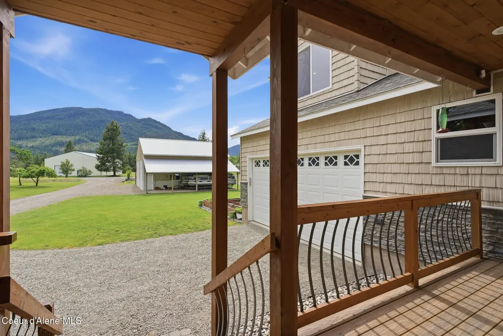 241 N River Lake Drive Clark Fork ID 83811