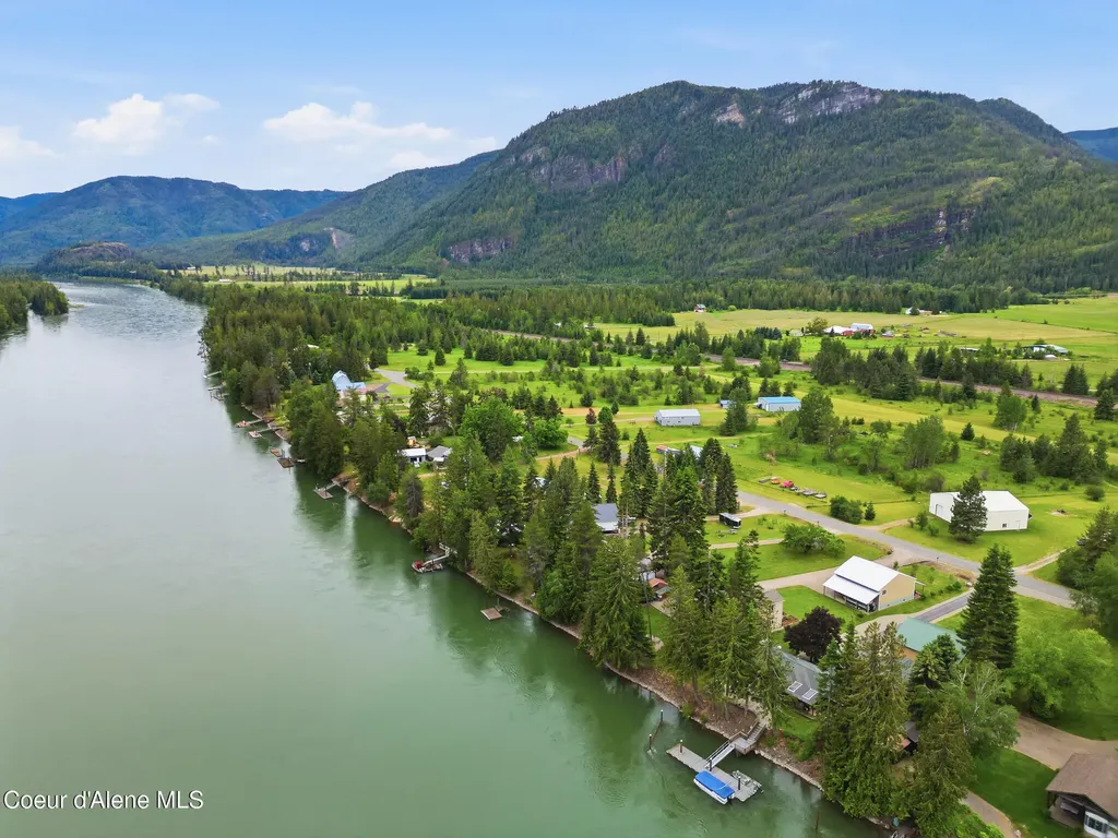 241 N River Lake Drive Clark Fork ID 83811