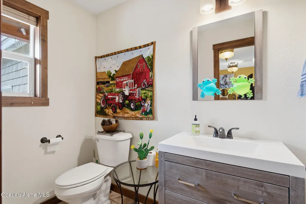 241 N River Lake Drive Clark Fork ID 83811
