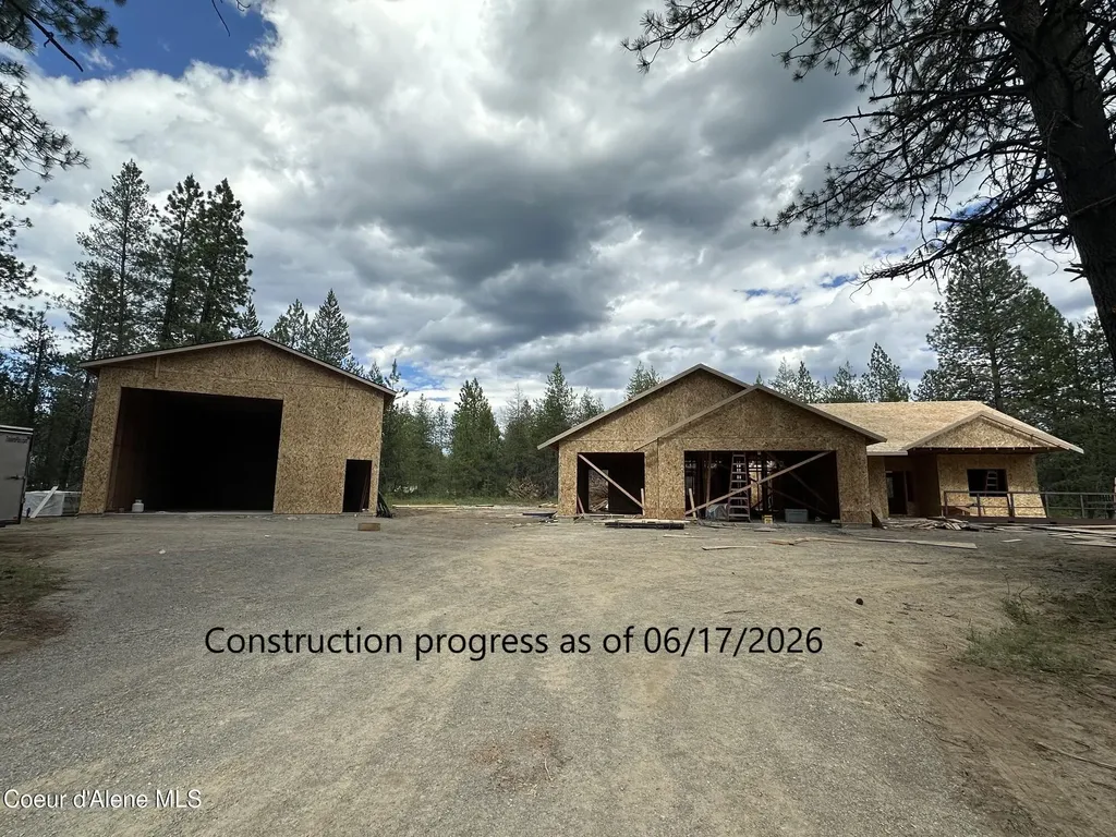 95 Wyatt Lane Spirit Lake ID 83869