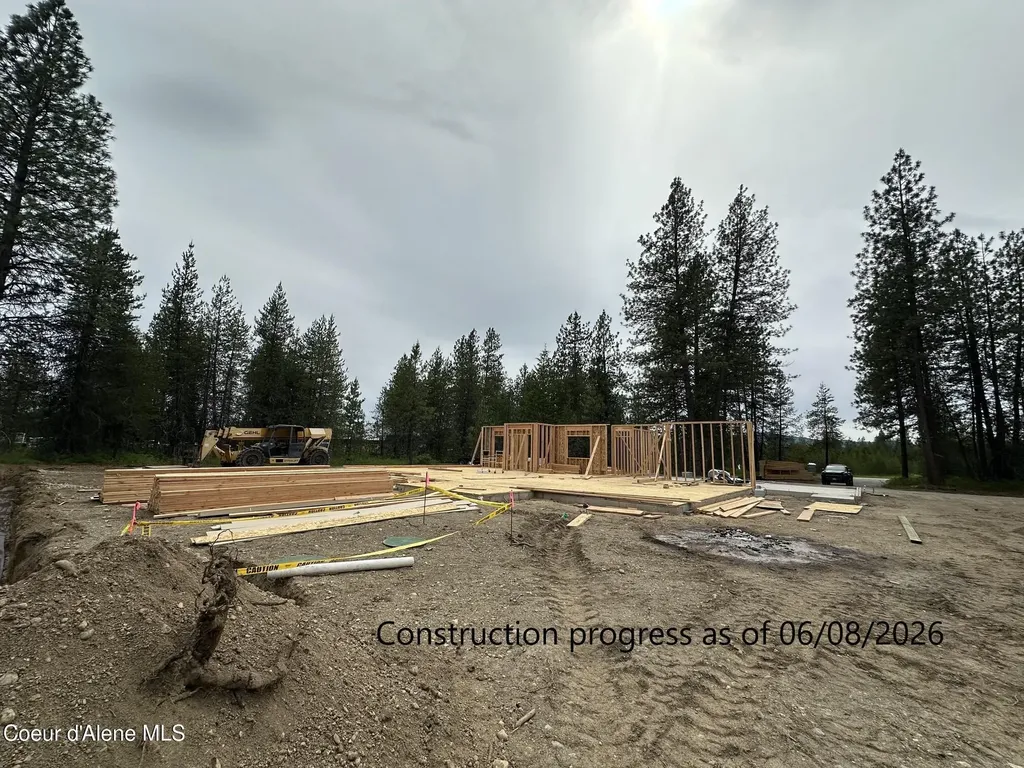 95 Wyatt Lane Spirit Lake ID 83869