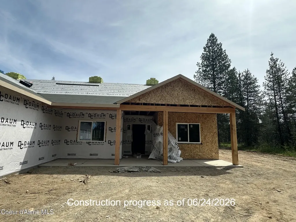 95 Wyatt Lane Spirit Lake ID 83869
