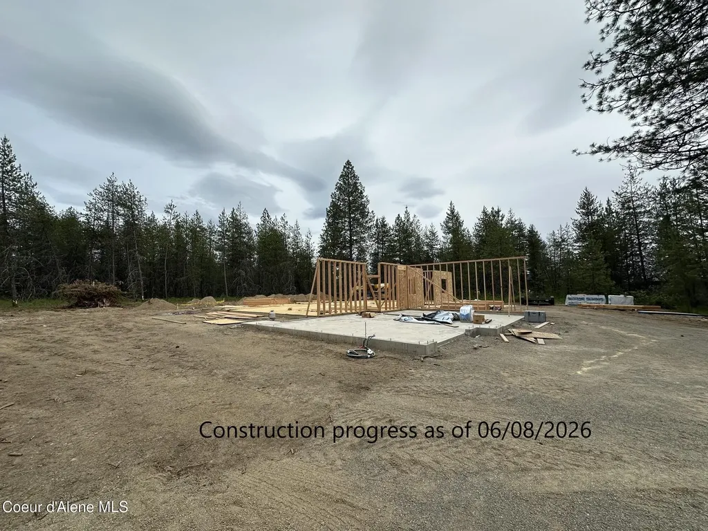 95 Wyatt Lane Spirit Lake ID 83869
