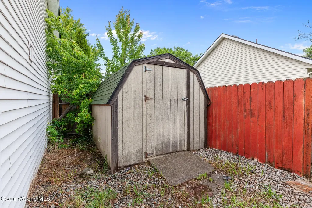 7312 W Macaw Lane Rathdrum ID 83858