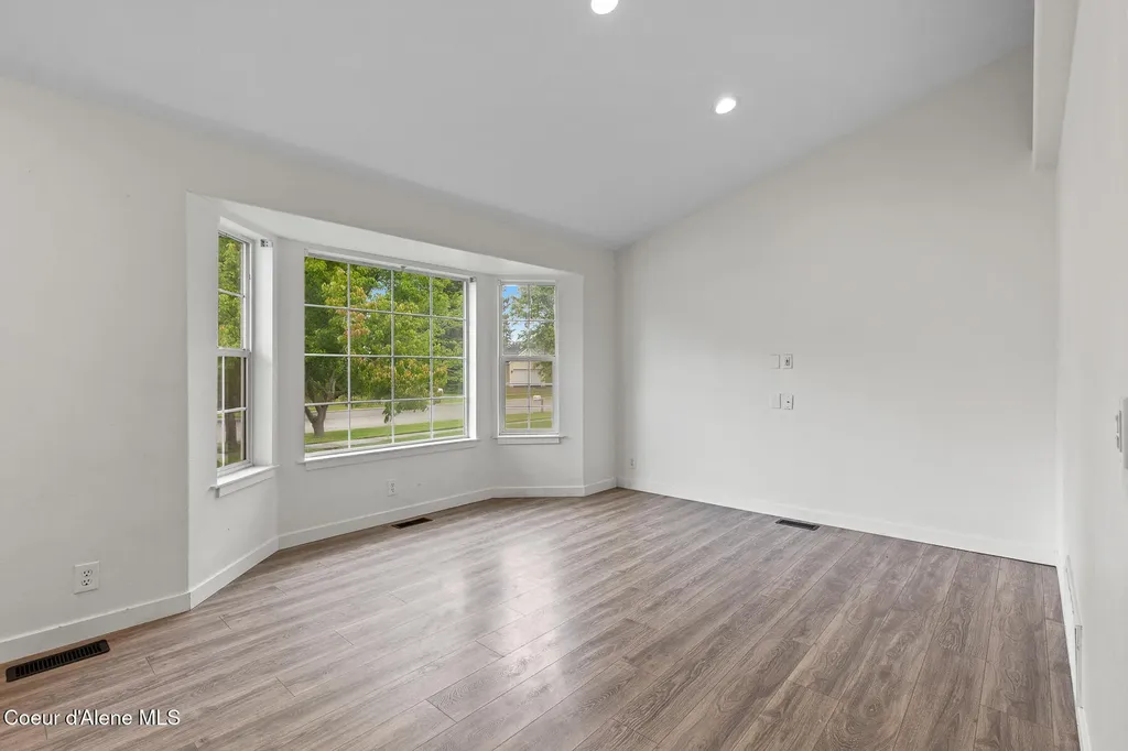 7312 W Macaw Lane Rathdrum ID 83858