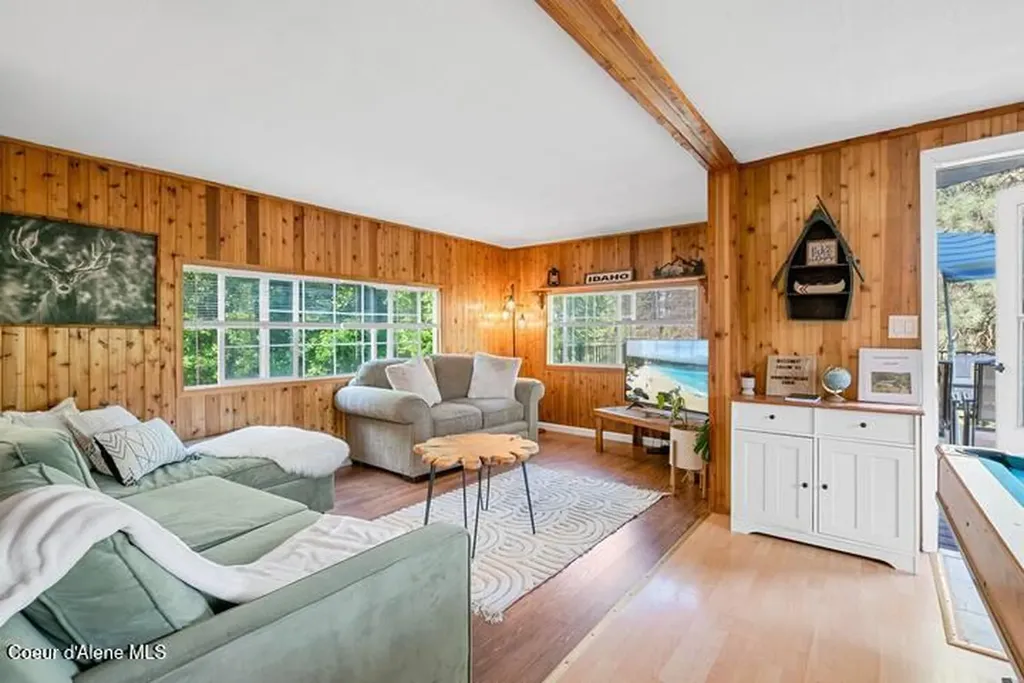 20779 S Cave Bay Road Worley ID 83876