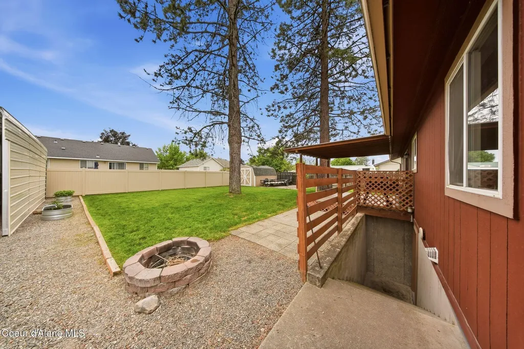 7410 W Lund Street Rathdrum ID 83858