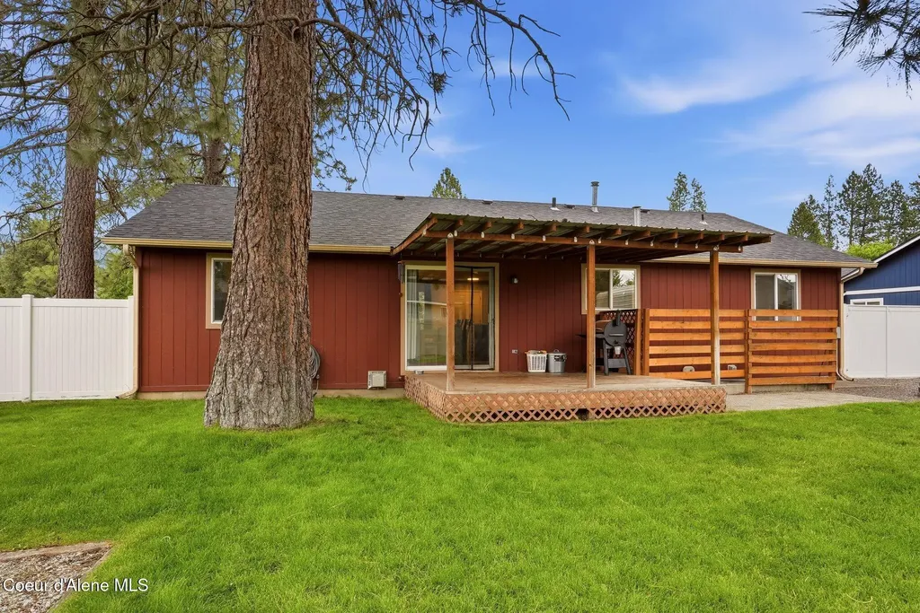7410 W Lund Street Rathdrum ID 83858