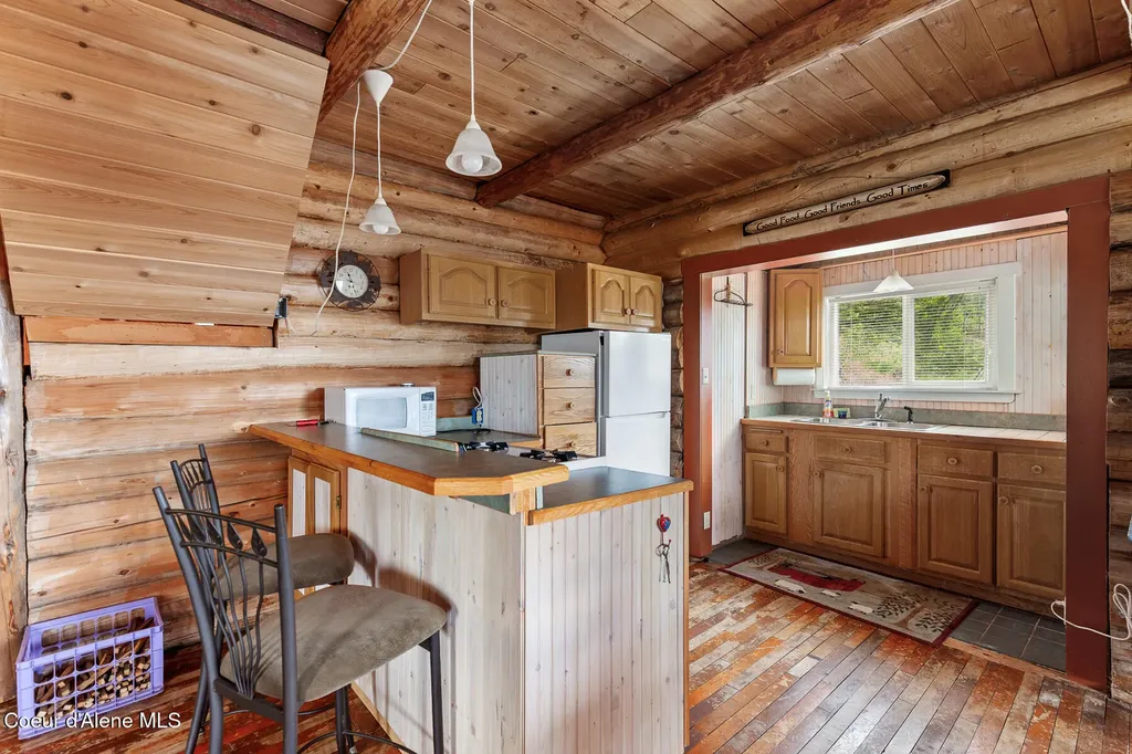 912 Otts Road Sagle ID 83860