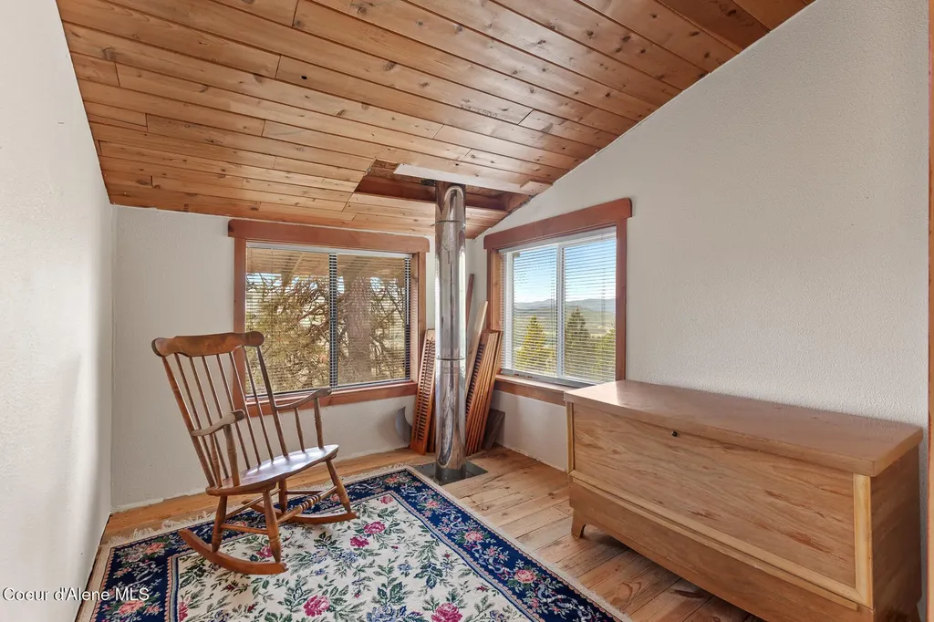 912 Otts Road Sagle ID 83860