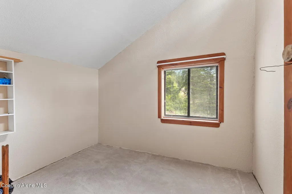912 Otts Road Sagle ID 83860