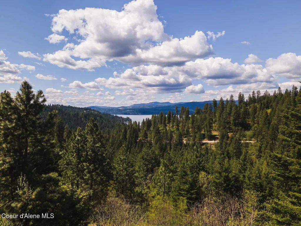 15040 S Bench Road Harrison ID 83833