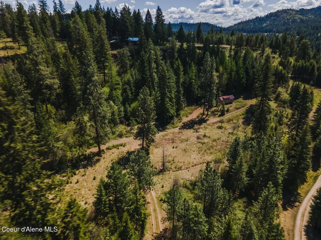 15040 S Bench Road Harrison ID 83833