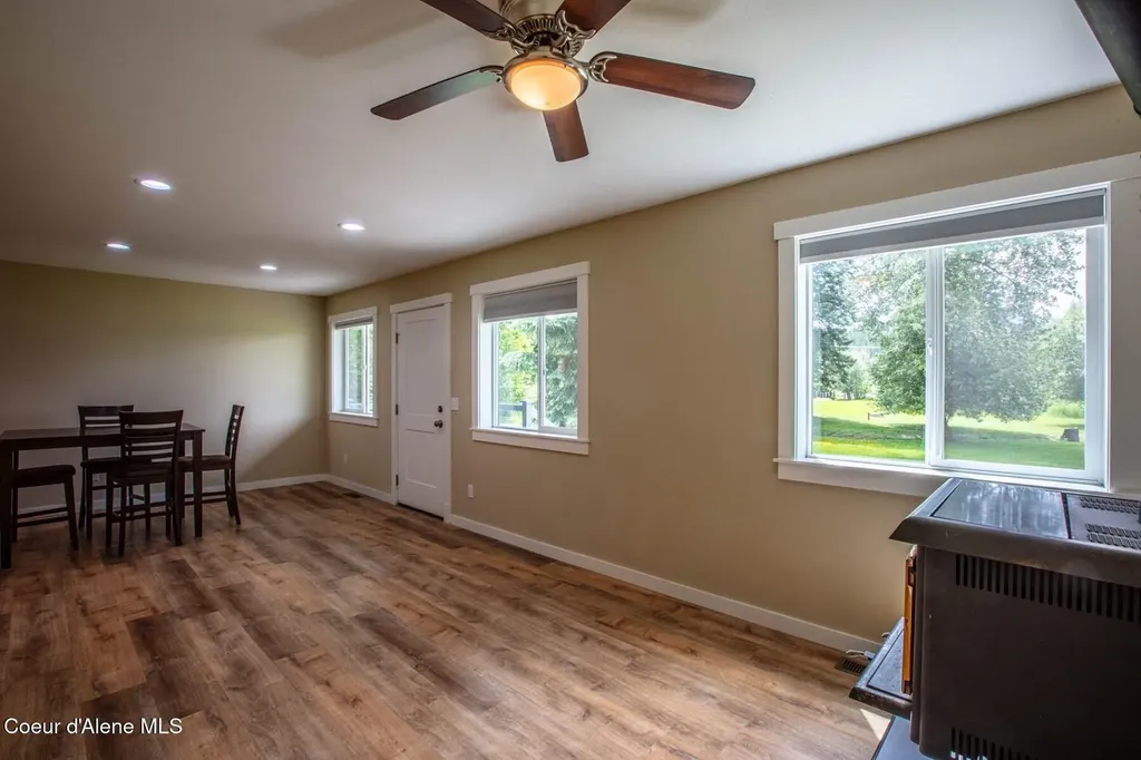 1923 Sagle Road Sagle ID 83860