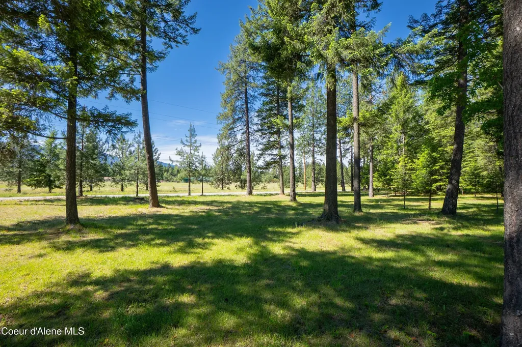 14 Whispering Lane Moyie Springs ID 83845